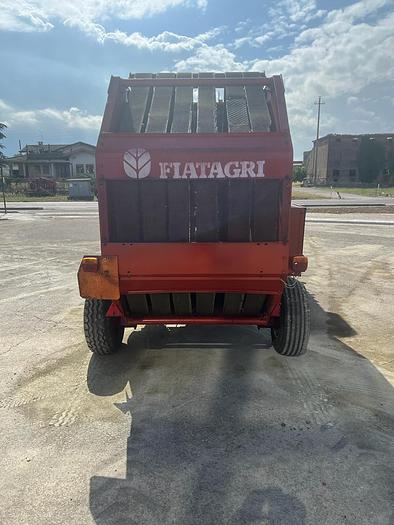 Usato Rotopressa Hesston Fiatagri 5540 con centralina