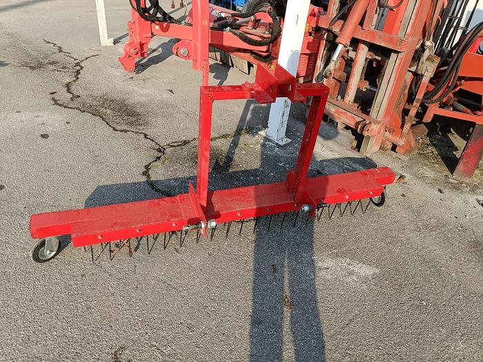 Usato Rastrello o arieggiatore da prato da 1,80m