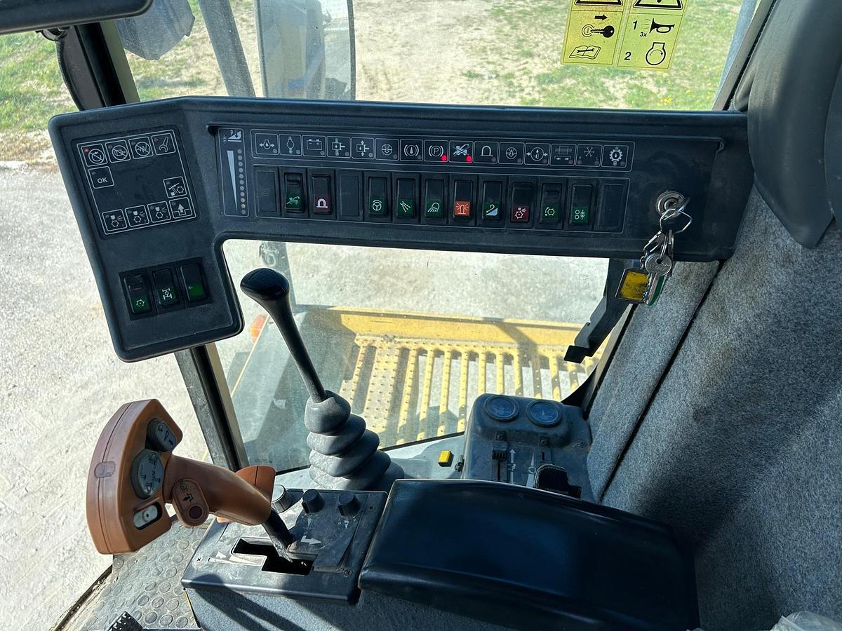 Usato Trincia semovente New Holland FX 58