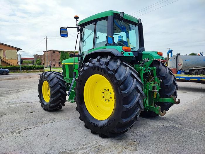 Usato John Deere 6810 AS-tutto sospeso-fr.aria 200q