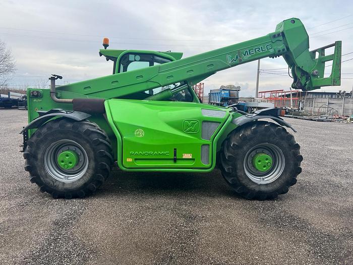 Usato Merlo P 55.9 CS Panoramic agricolo 2012 benna grande