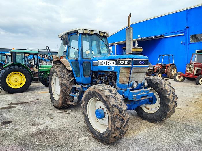 Usato Ford 8210 MK II - NON VA' IN MOTO