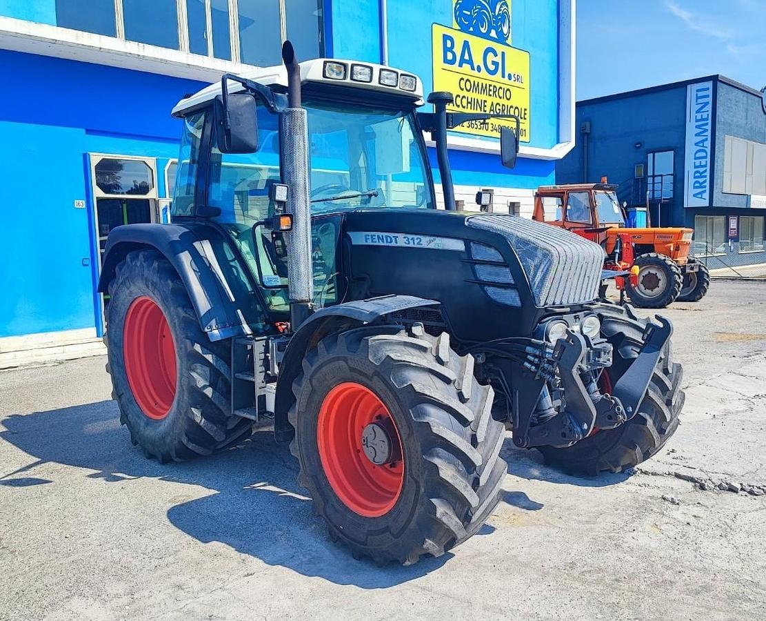 Usato Fendt 312 TMS-tutto sospeso