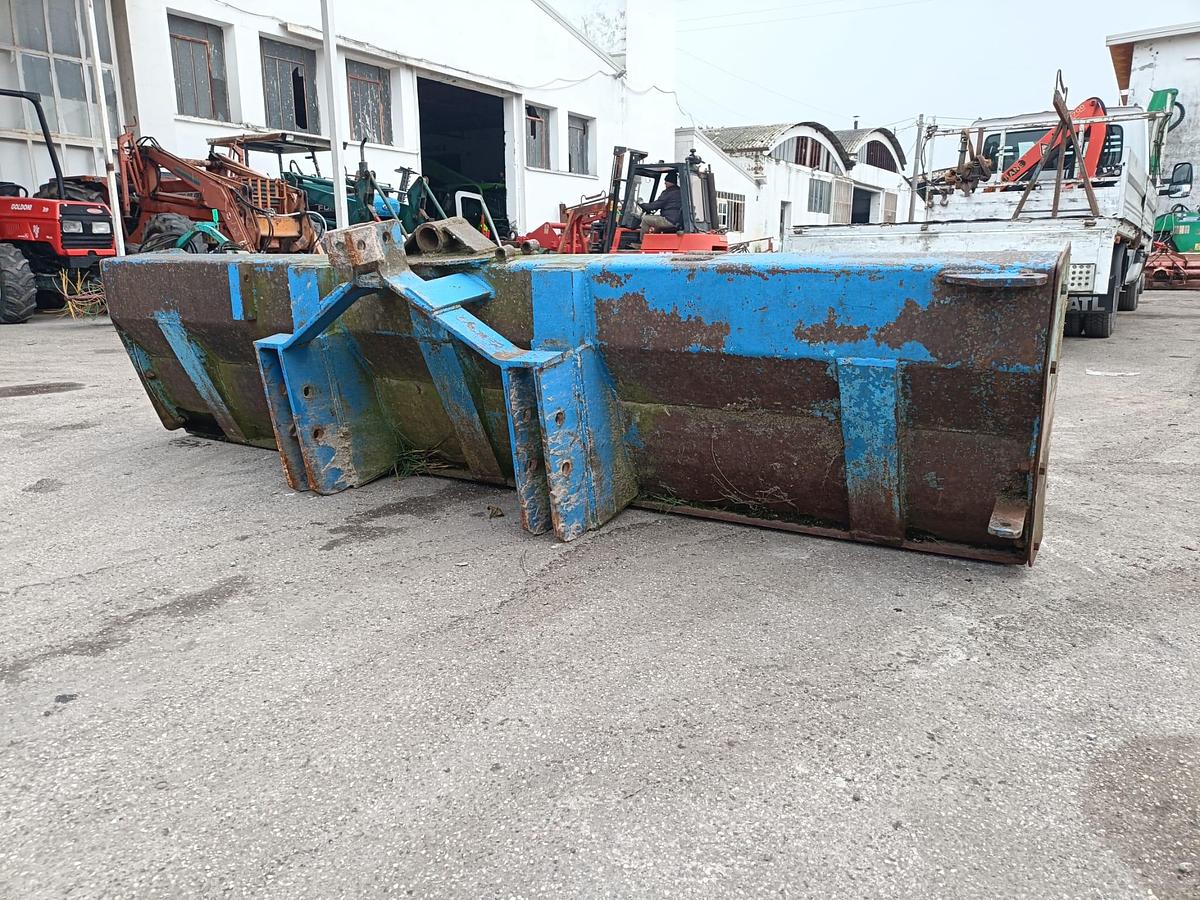 Usato lama per ceroso da 3 metri