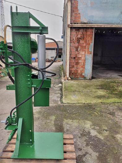 Usato Spacca legna per trattore agricolo