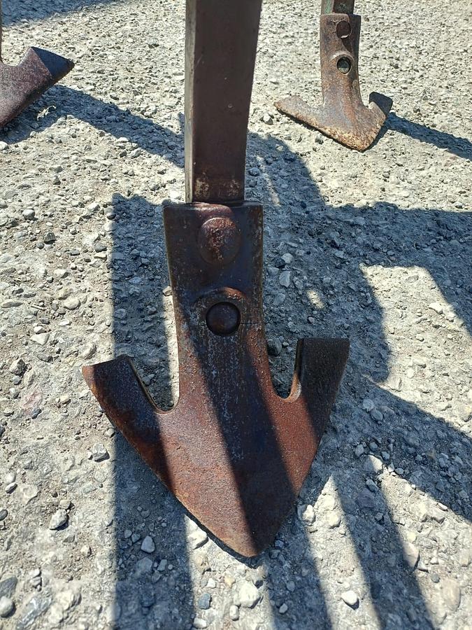 Usato estirpatore a molle da 2,20 metri