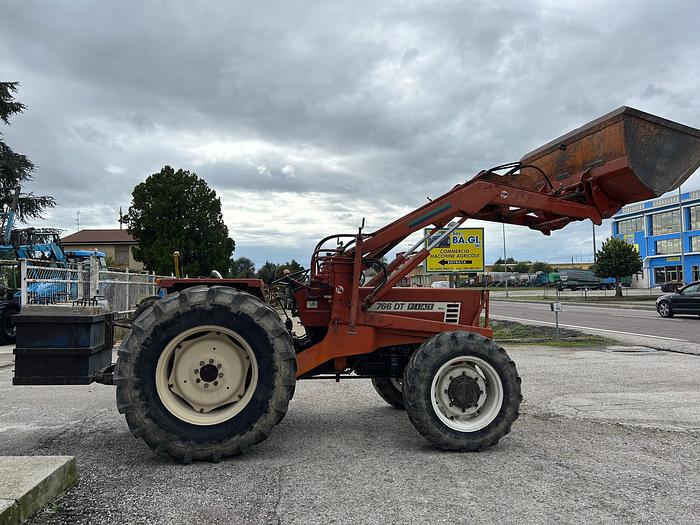 Usato Fiat 766 DT- caricatore con benna- idroguida