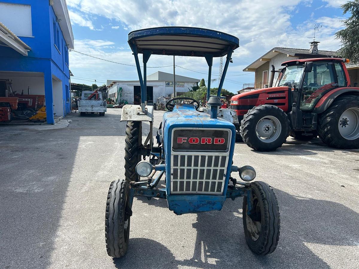 Usato Ford 3000 arco di protezione con tettuccio