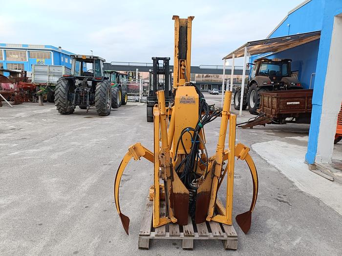 Usato Zollatrice Mac Bert modello Extir Plants B350