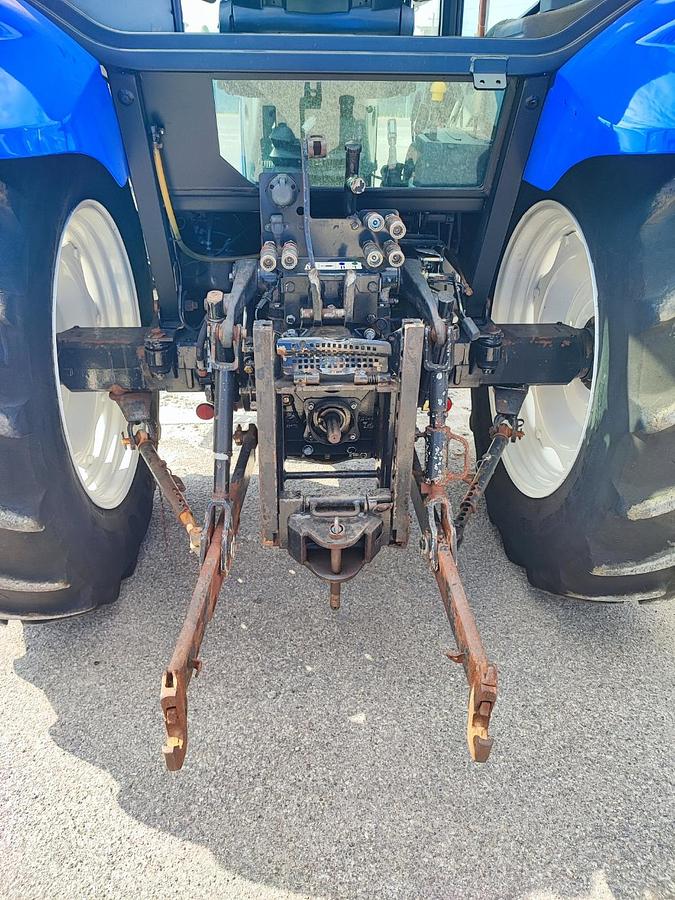 Usato New Holland TLA 100-6000 h