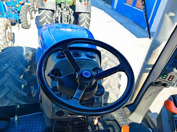 Usato New Holland TG285-fr.aria