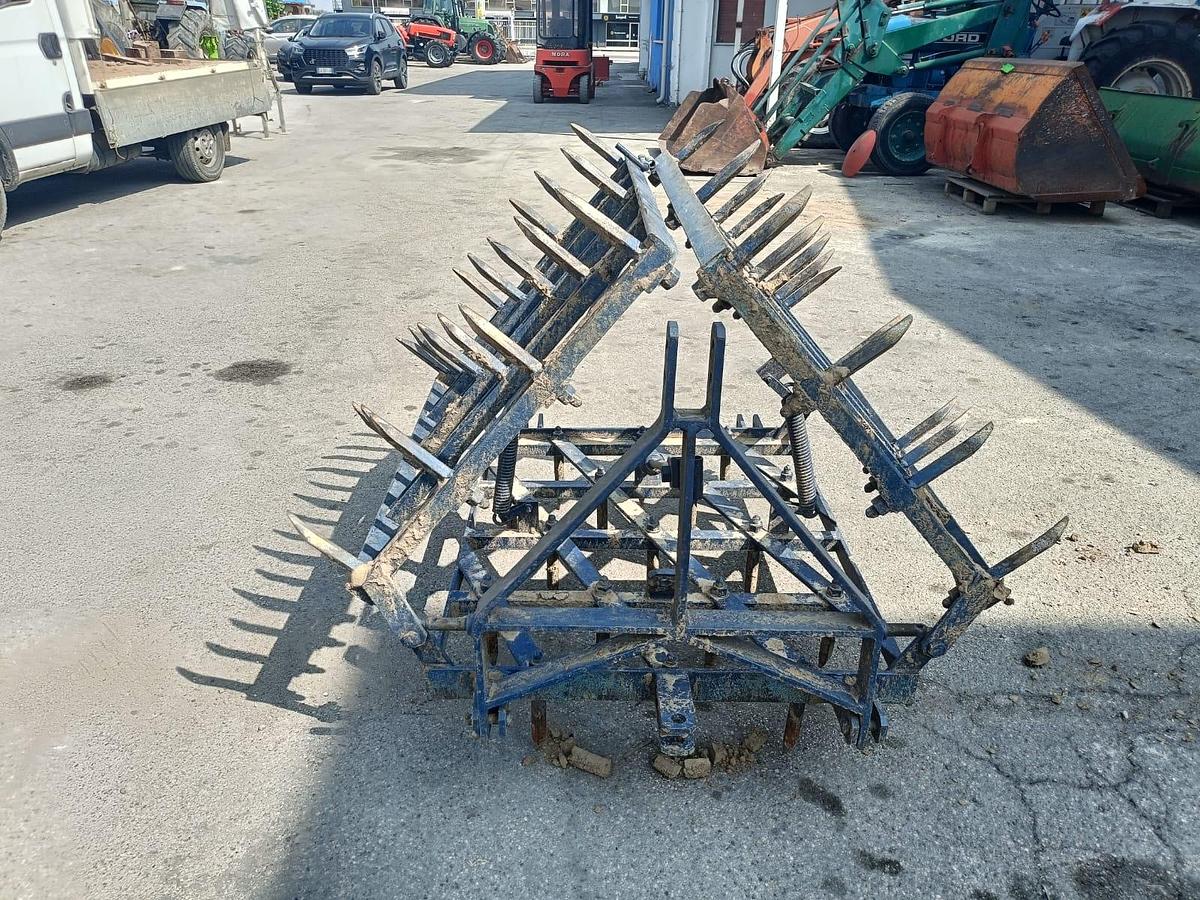 Usato Erpice a denti fissi da 2,90 m