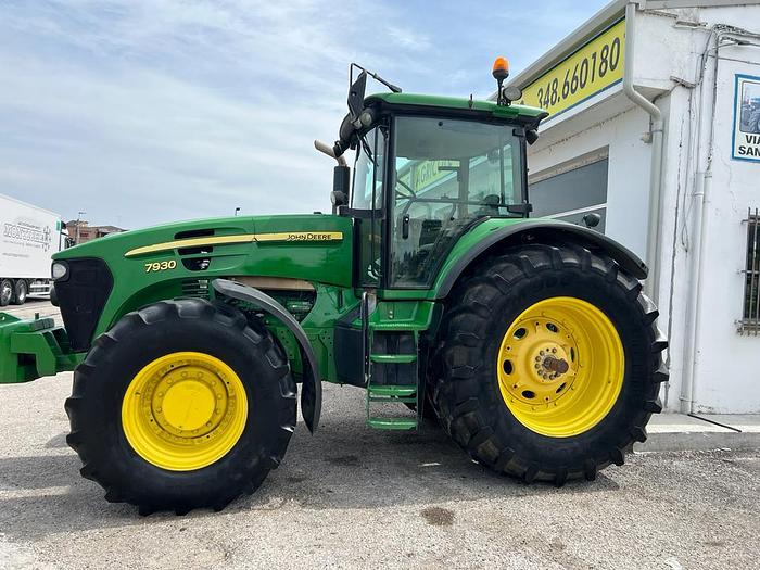 Usato John Deere 7930-CV 265 - tara 105 q. Con Zavorra