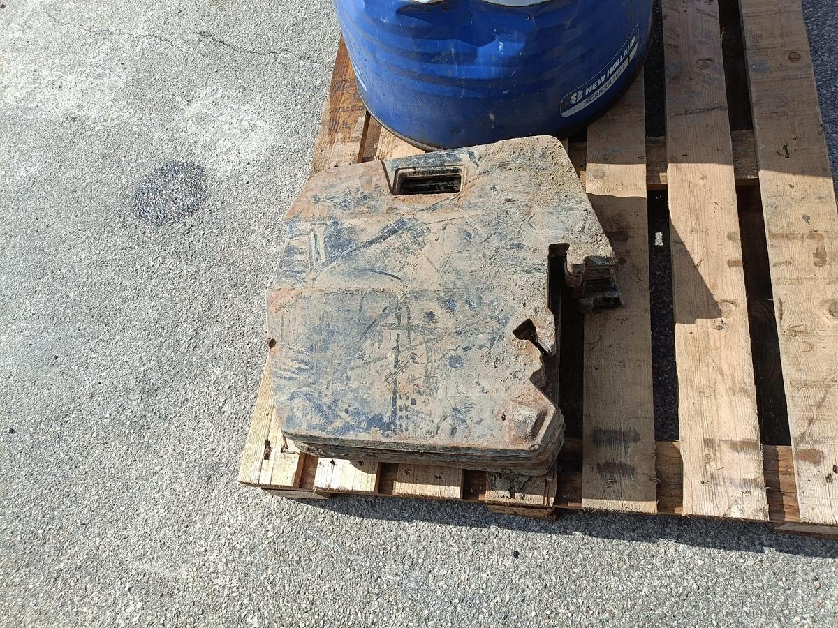 Usato Zavorre e porta zavorre per trattore-diverse marche