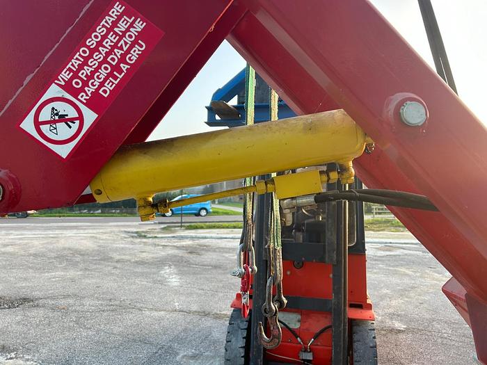 Usato Gru Cosmec con pistone idraulico