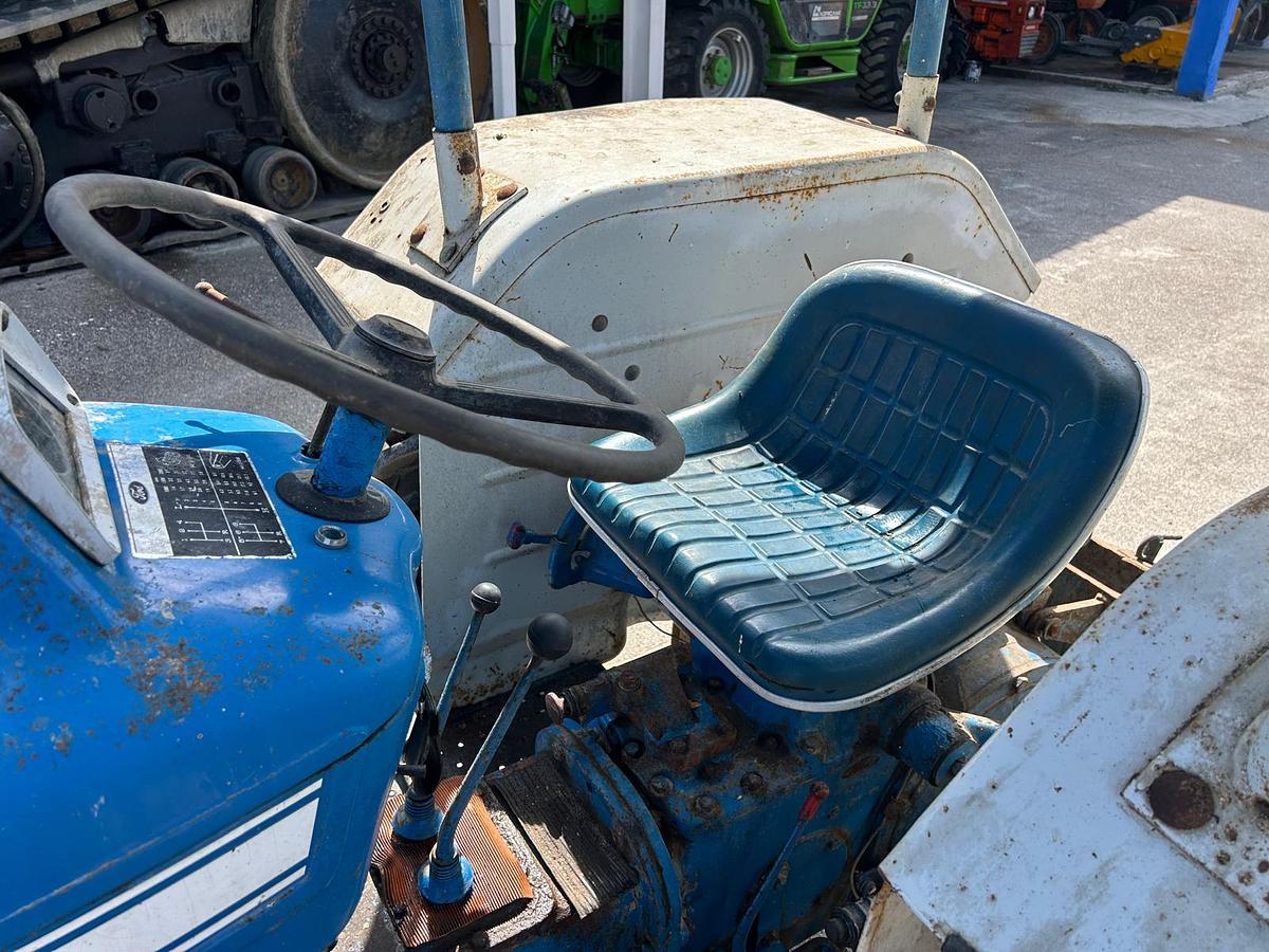 Usato Ford 3000 arco di protezione con tettuccio