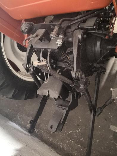 Usato Fiat Agri 60 90 - CV 65 - idroguida -arco di prote