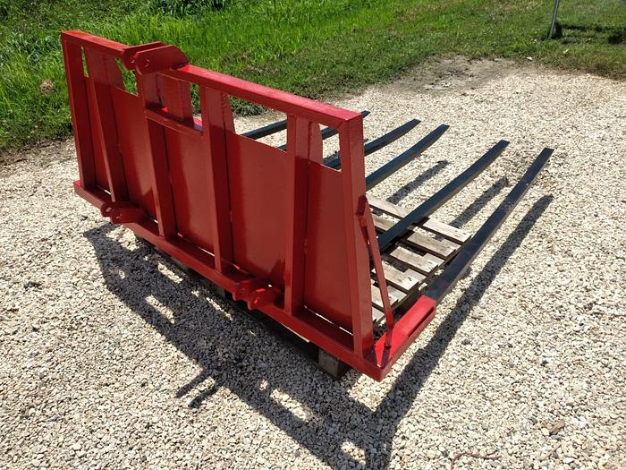 Usato Forconi vari per trattore agricolo