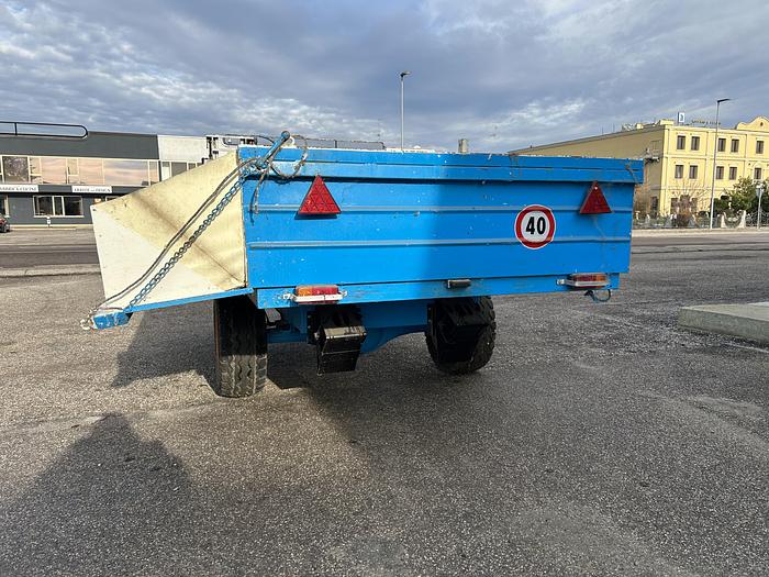 Usato Rimorchio agricolo Bogoni trazionato