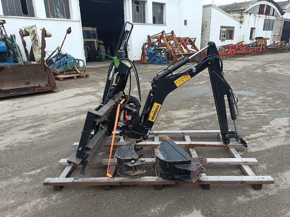 Usato Braccio per trattore agricolo o bobcat- CE