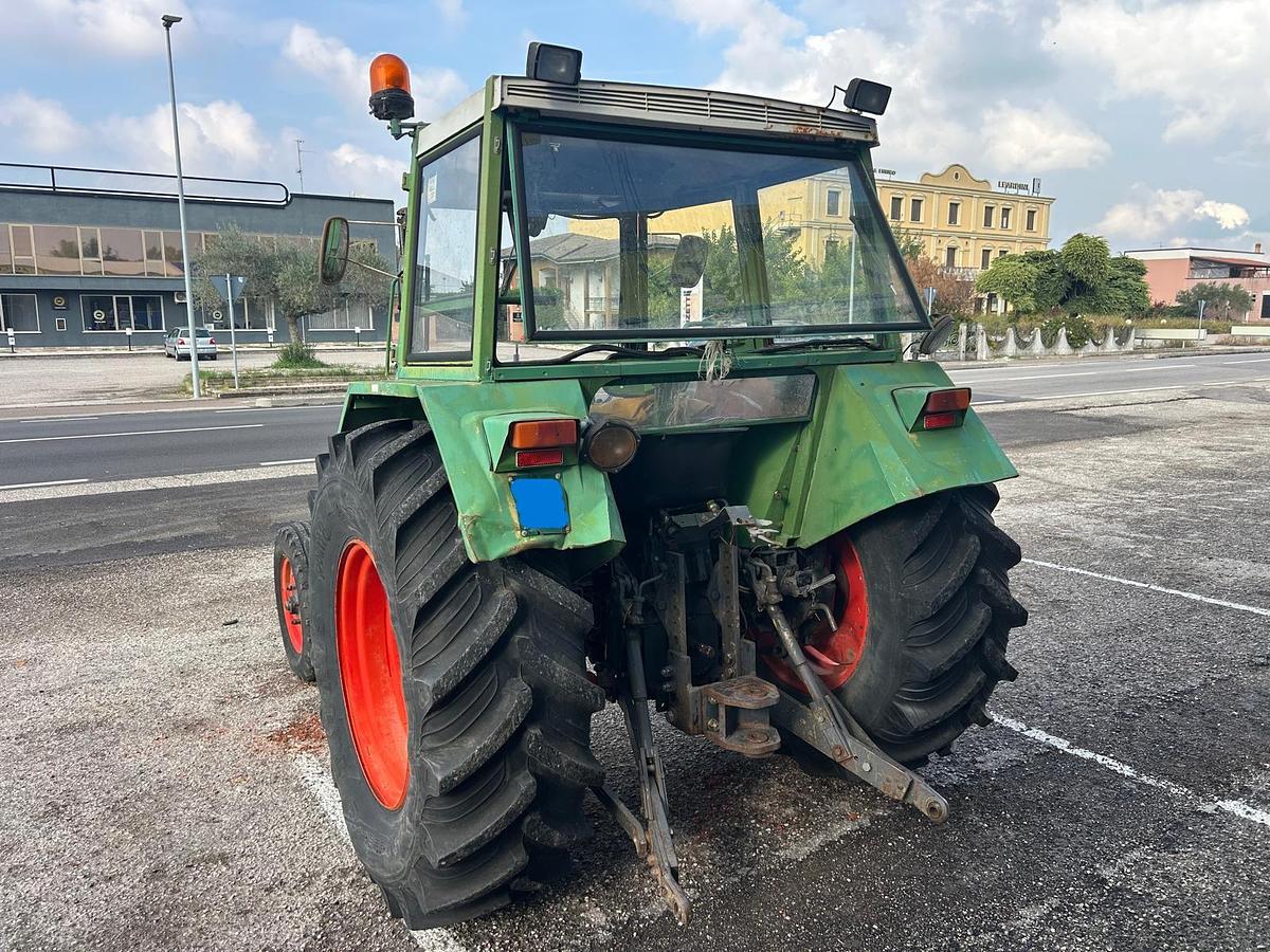 Usato Fendt Farmer 108 S Auris Turbomatik-clima-fr.aria