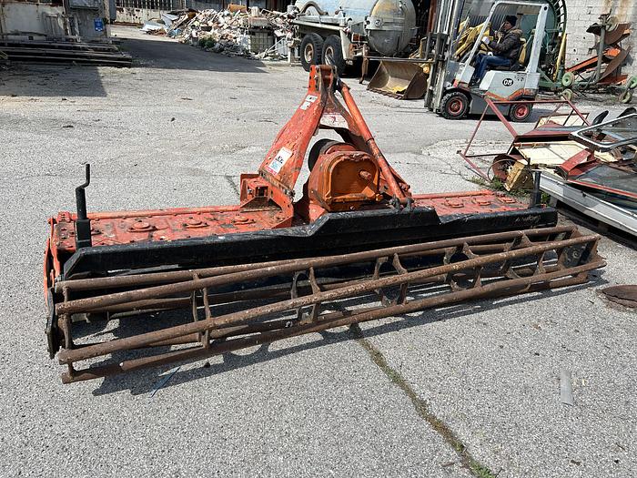 Usato Erpice rotante Maschio 3 m