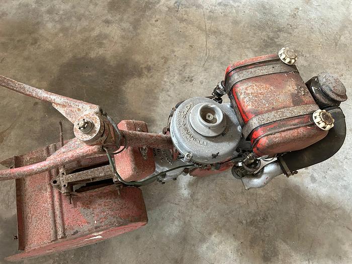 Usato Motocoltivatore Benassi con fresa da 33 cm