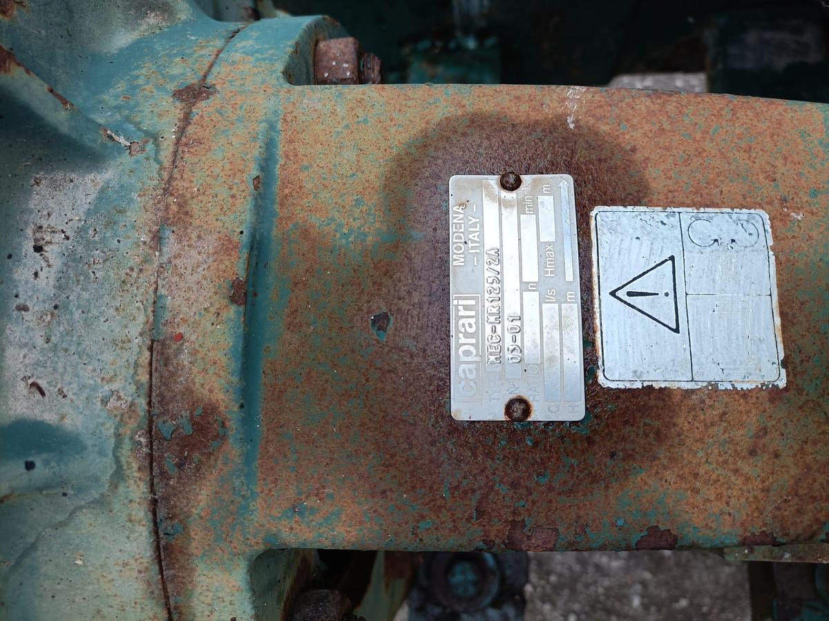 Usato gruppo motopompa con motore da camion 6 cilindri