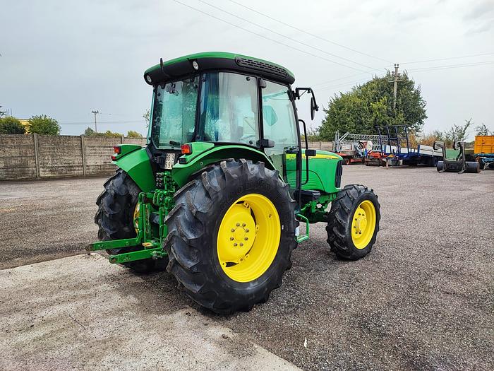 Usato John Deere 5515 DT-inversore-freni olio 120q