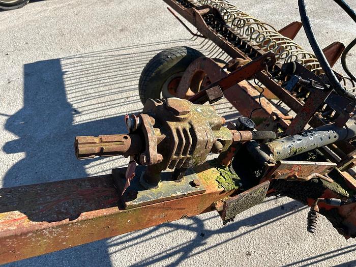 Usato Rastrella idraulica da 4 metri