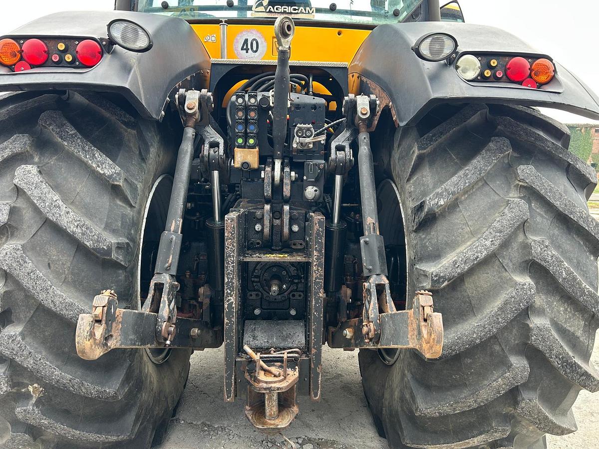 Usato Jcb 8310 CAMBIO RIFATTO