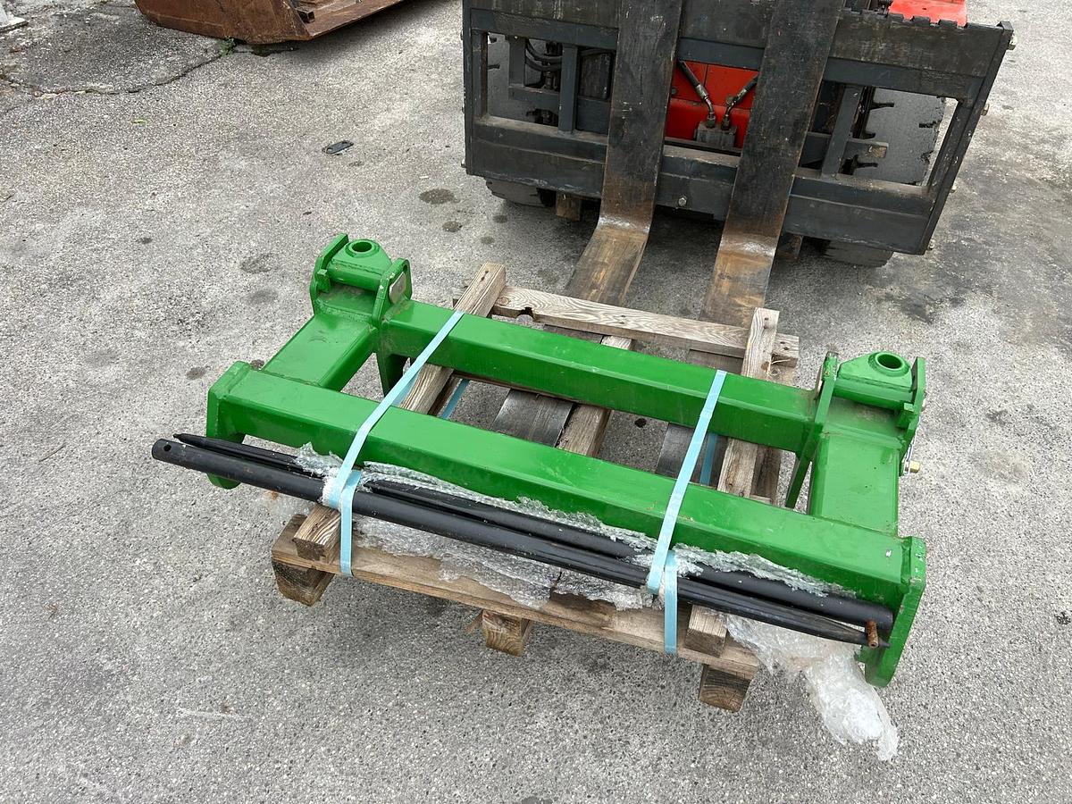 Usato Accessori caricatore John Deere per trattore agricolo