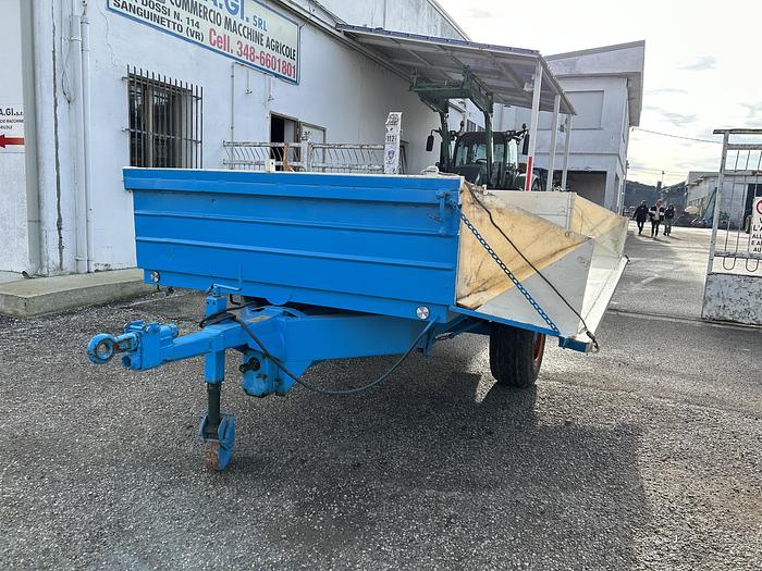 Usato Rimorchio agricolo Bogoni trazionato
