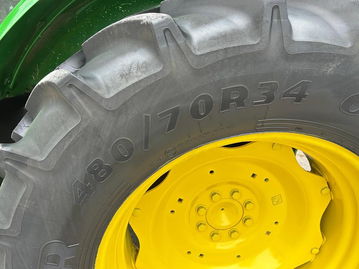Usato John Deere 5620 con caricatore e forche
