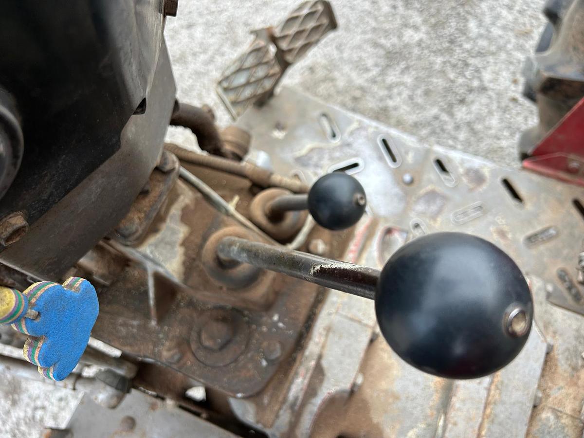 Usato Massey Ferguson 260 con arco di protezione