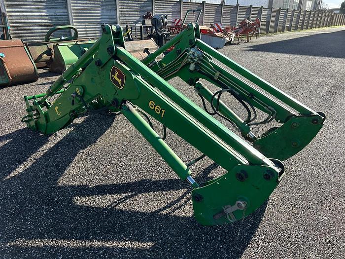 Usato Caricatore John Deere 661