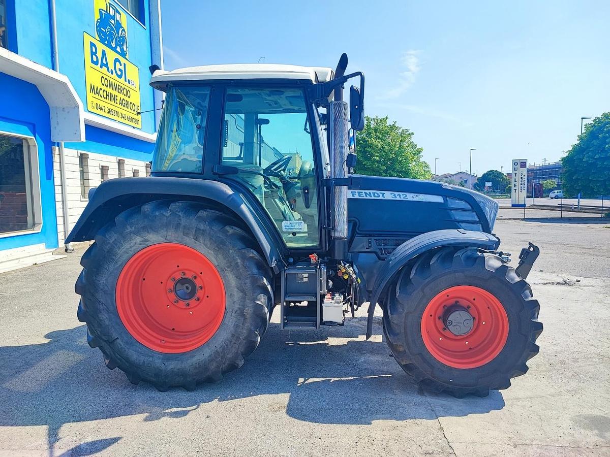 Usato Fendt 312 TMS-tutto sospeso