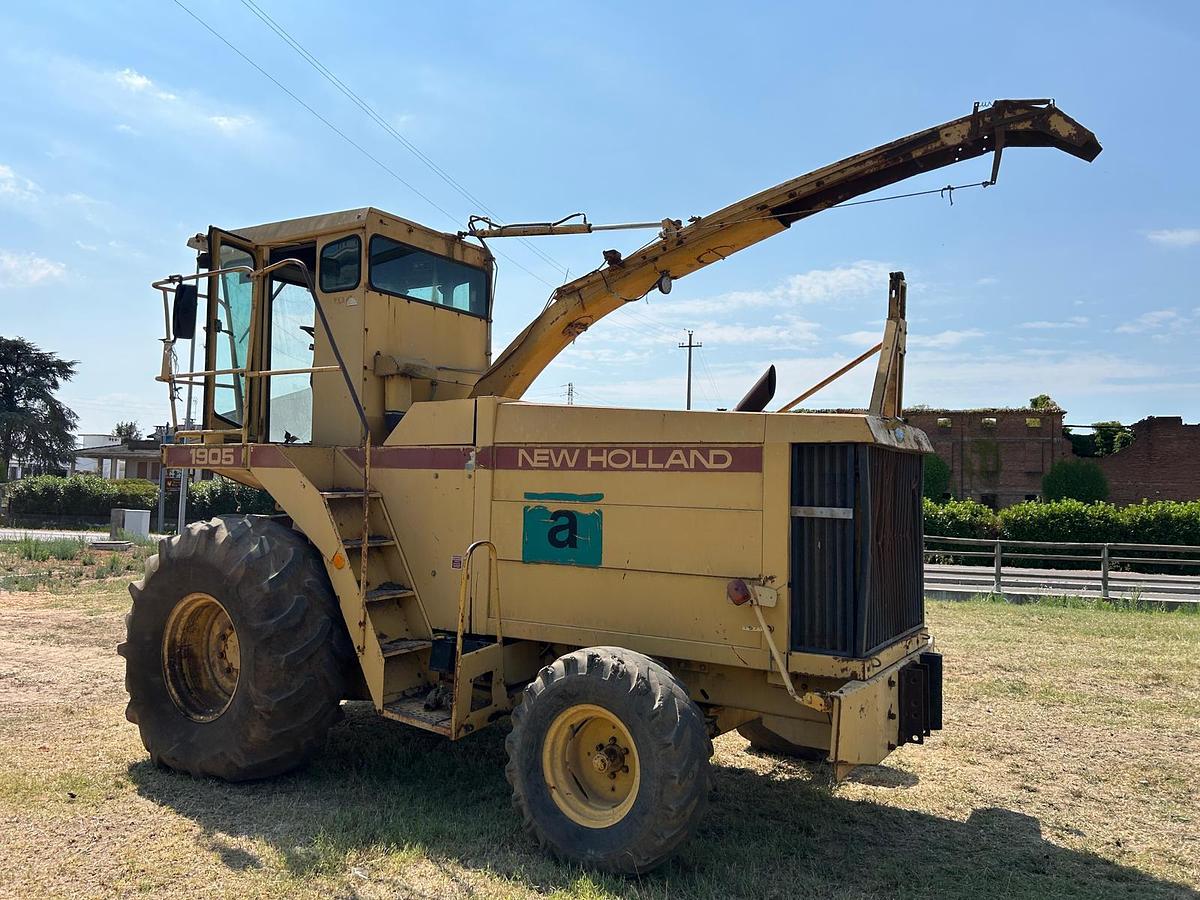 Usato Trincia New Holland 1905 con barra