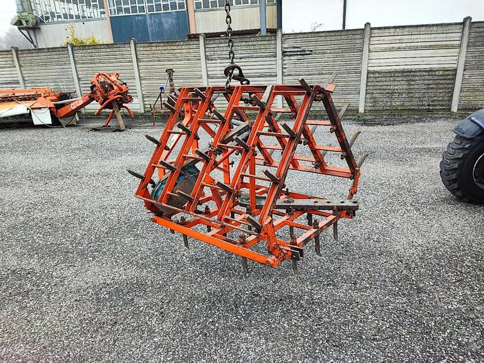 Usato Erpice denti fissi Ferrari 3,60m pieghevole