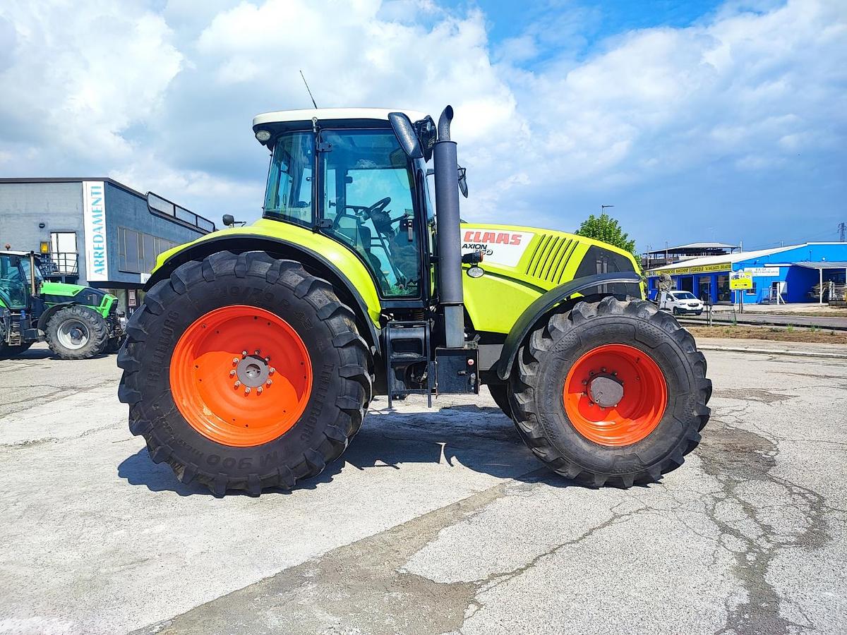 Usato Claas Axion 850 CEBIS-5600 ore