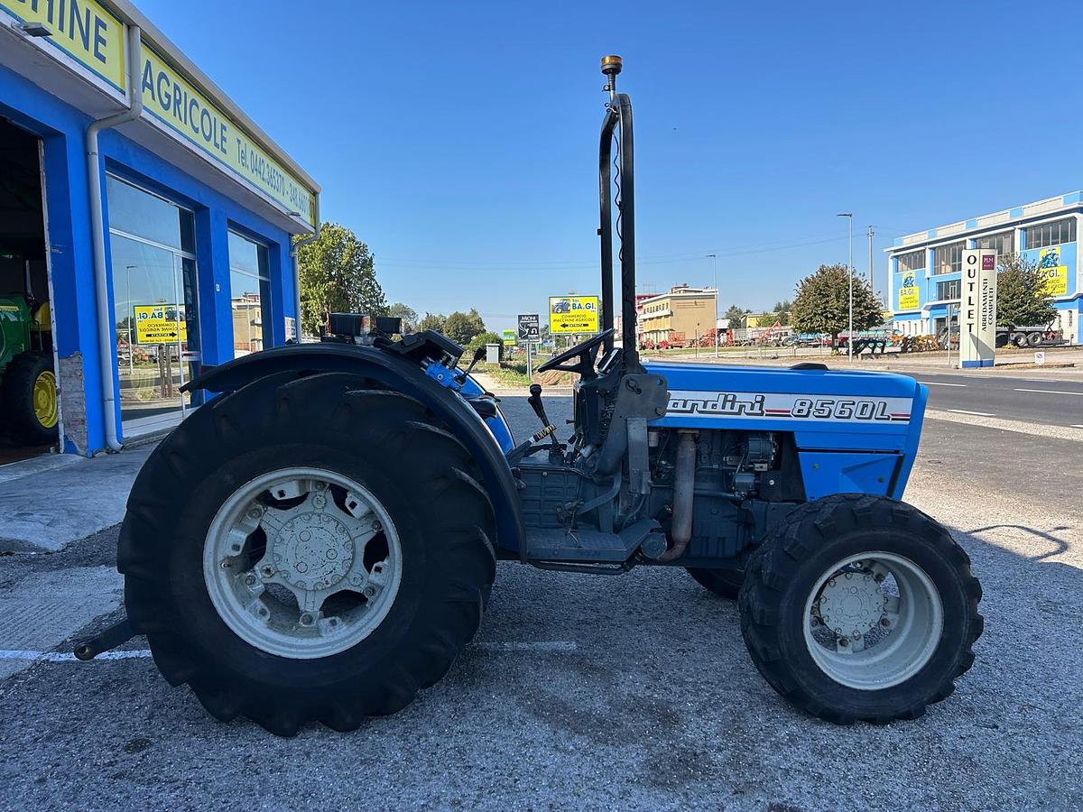 Usato landini 8560 L frutteto con idroguida