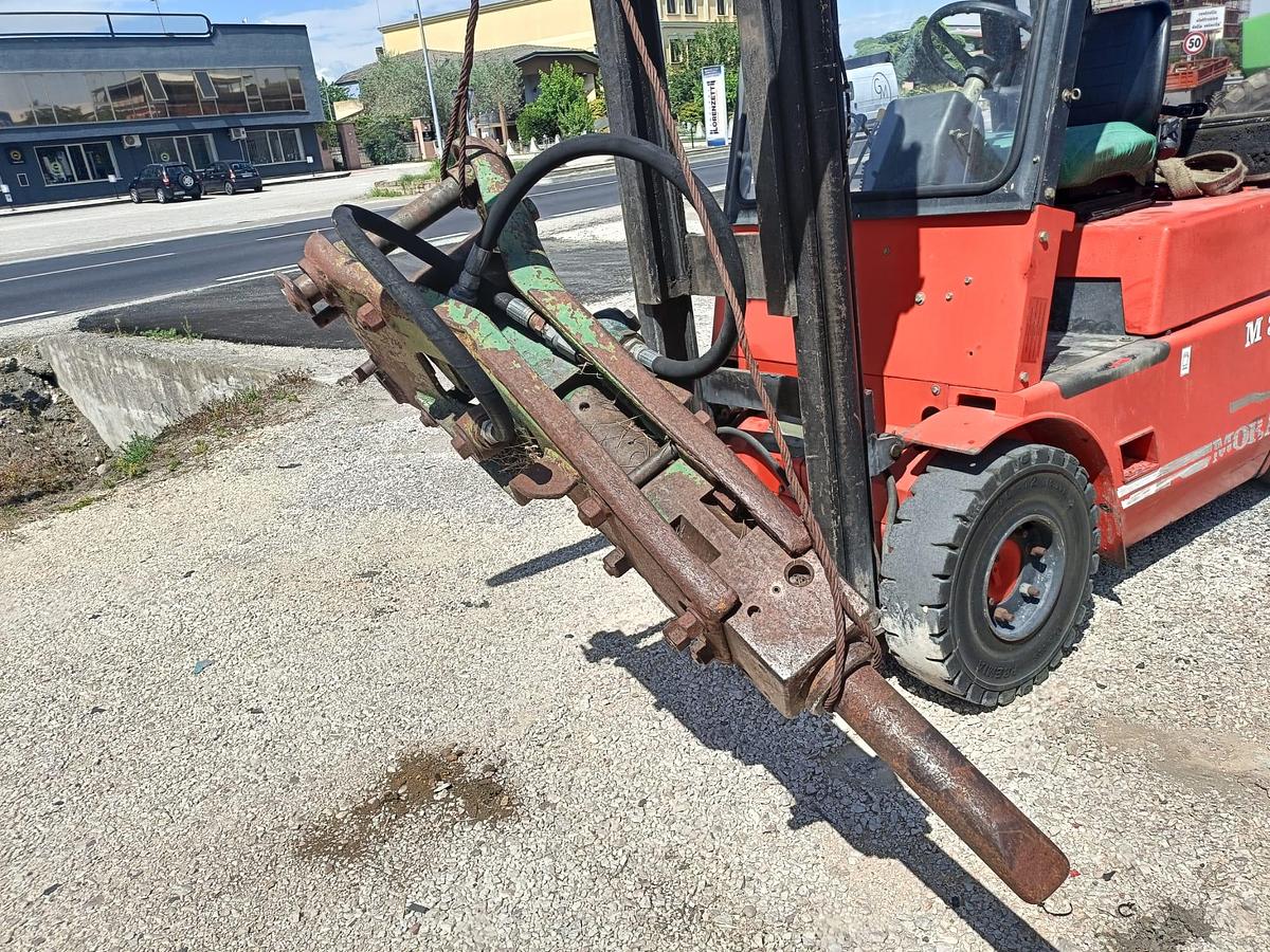 Usato martellone idraulico per terna o escavatore