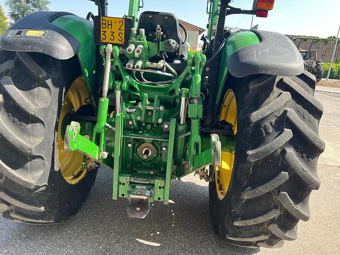 Usato John Deere 5105 M caricatore JD 563- anno 2012