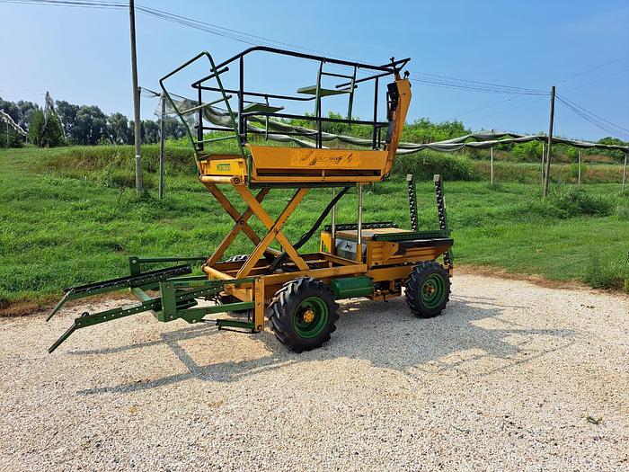 Usato Carro raccolta Blosi idrostatico-piattaforma idr