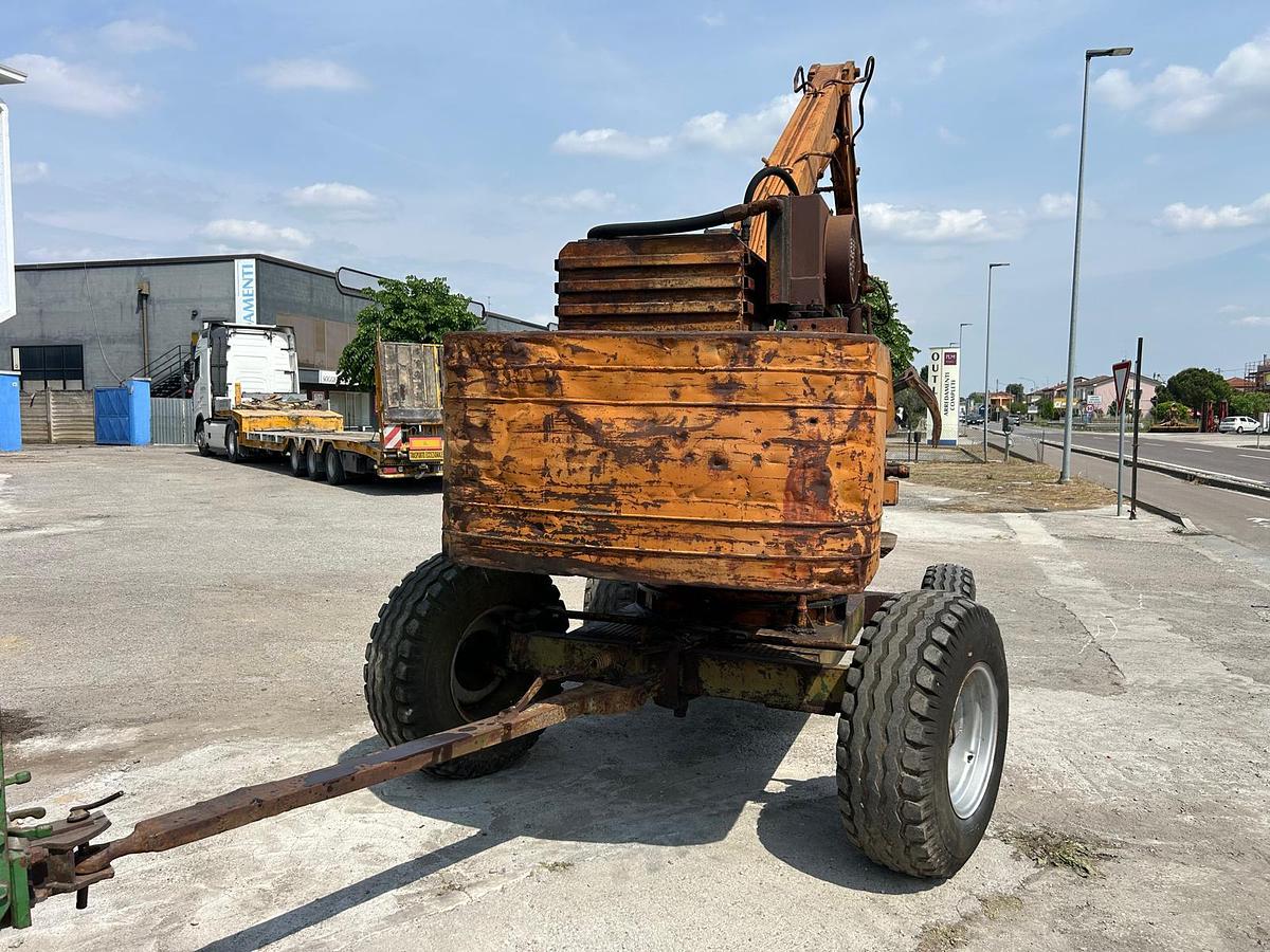 Usato Carica letame semovente Ruggerini