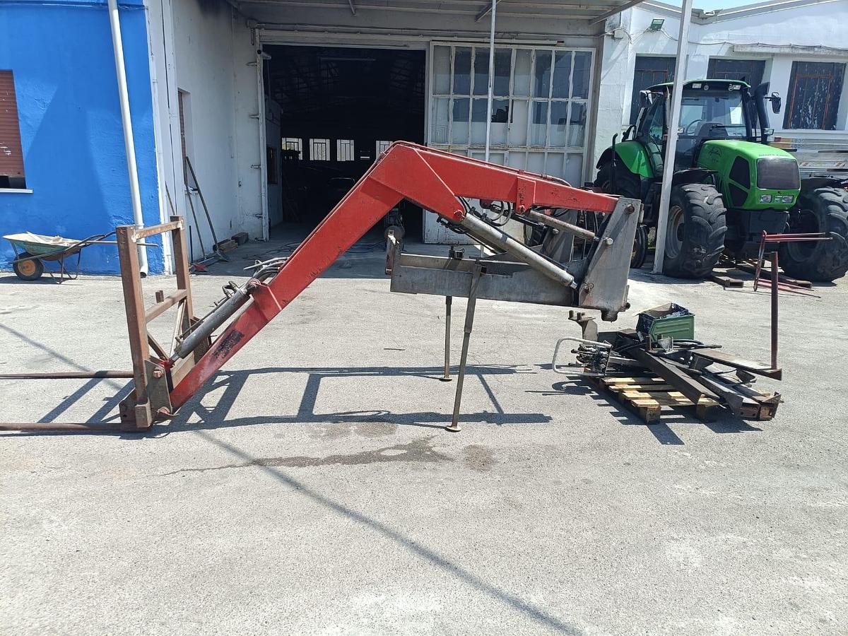 Usato caricatore frontale per massey ferguson 4 cilindri
