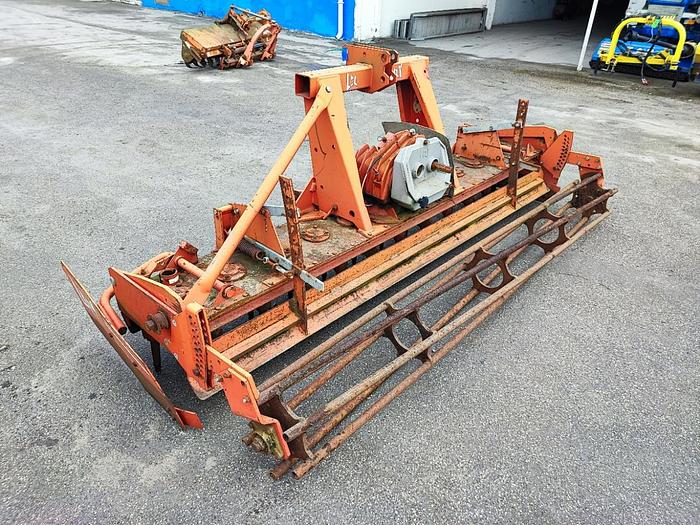 Usato Erpice rotante Lely largh 3 m