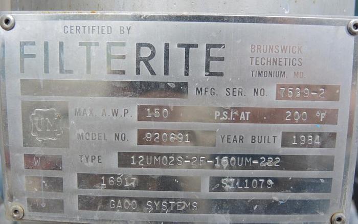 Used USED FILTER, CARTRIDGE TYPE, 2" INLET/OUTLET, STAINLESS STEEL, SET OF TWO