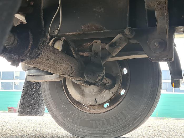 Used 2007 Montracon 3 axle / air suspension / ROR
