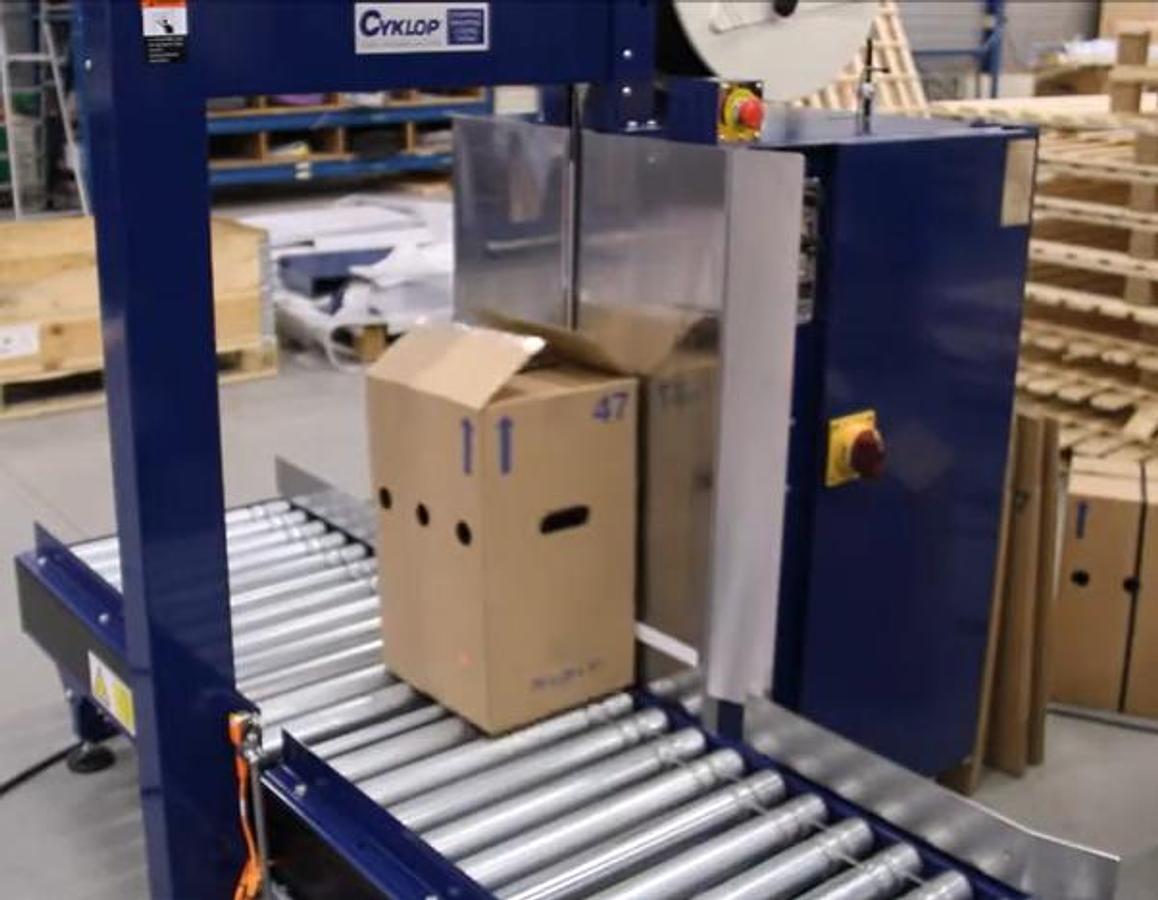 Cyklop AMPAG BOXER Y TR Fully Automatic Strapping Machine